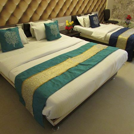 Hotel Neelkanth Residency Gandhinagar Luaran gambar