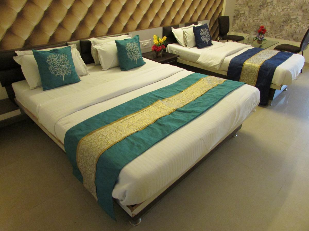 Hotel Neelkanth Residency Gandhinagar Luaran gambar